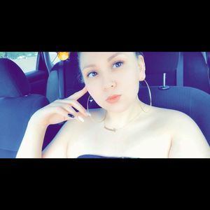 Meet your Posher, Stephanye